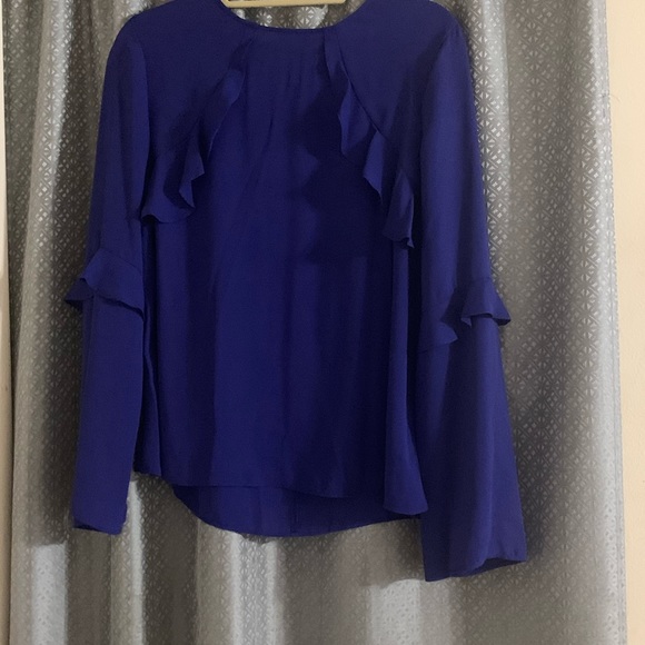 Nice blouse could be for career use. Very fresh great condition - Picture 4 of 6